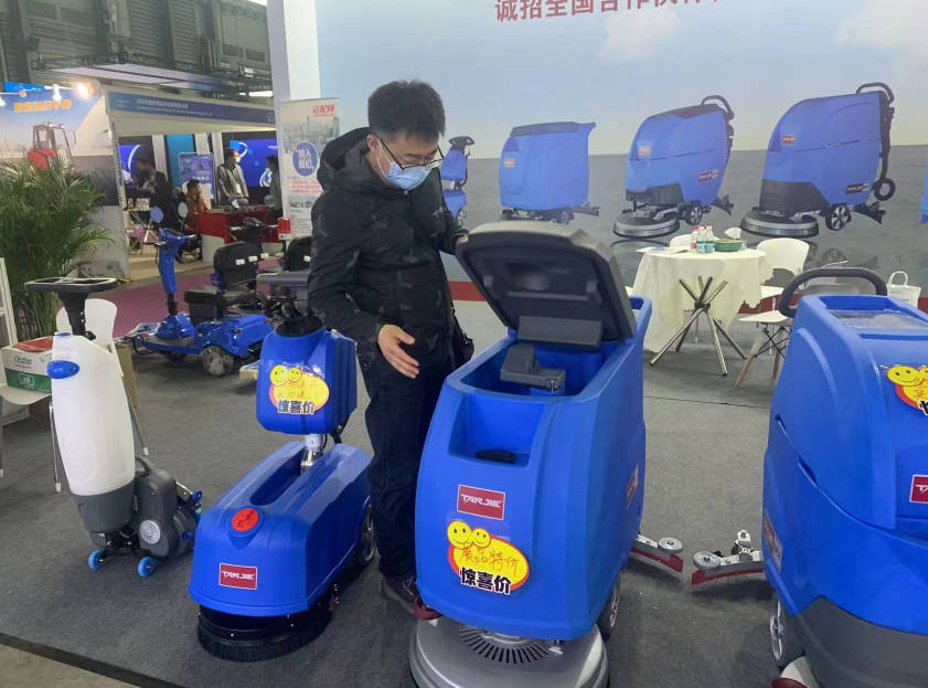 九龙城坦洁洗地机公司致力于电动洗地机的生产、销售和服务百家